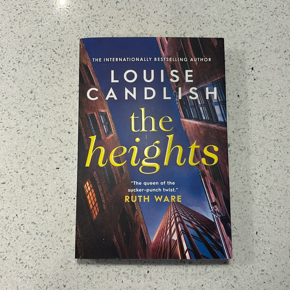 The Heights Novel by Louise Candlish📚